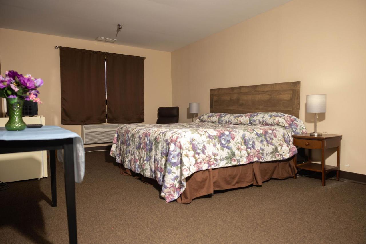 Lafayette Inn Moundsville Екстер'єр фото